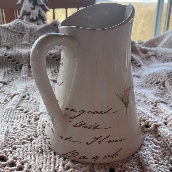 Teleflora Gift French Country Rose Pitcher Vase. Vintage in Good Condition. - Picture 4 of 12